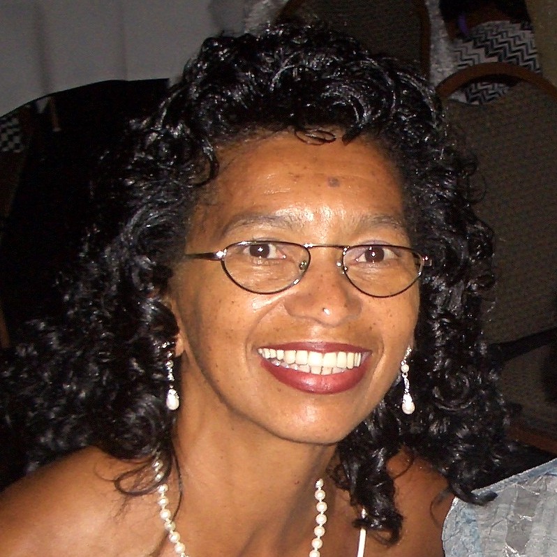 TINA_PHOTO.jpg